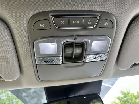 Used 2021 Kia Telluride SX w/ Towing Package FWD image 19