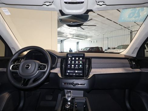 Used 2026 Volvo XC90 B6 Ultra w/ Lounge Package AWD/4WD image 29