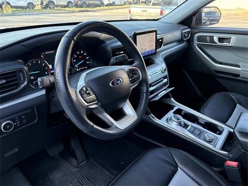 Certified 2023 Ford Explorer XLT w/ Equipment Group 202A image 11