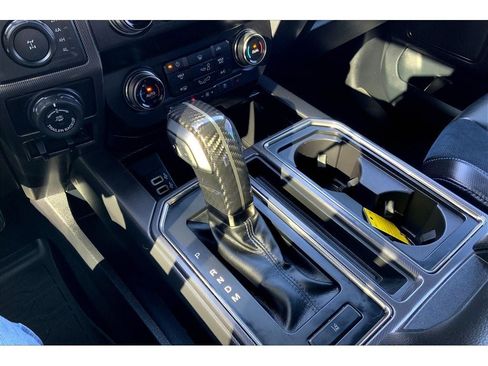Used 2019 Ford F150 Raptor w/ Equipment Group 802A Luxury AWD/4WD image 19