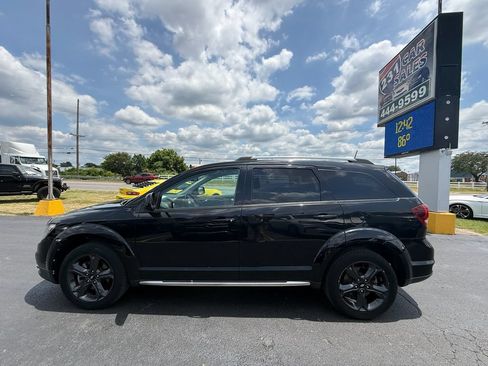 Used 2020 Dodge Journey Crossroad FWD image 7