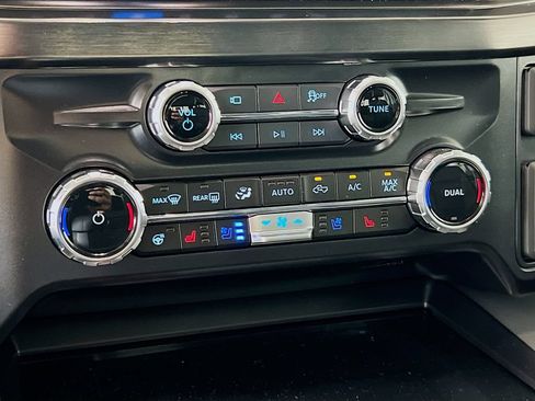 New 2026 Ford F350 Lariat w/ Lariat Premium Package AWD/4WD image 9