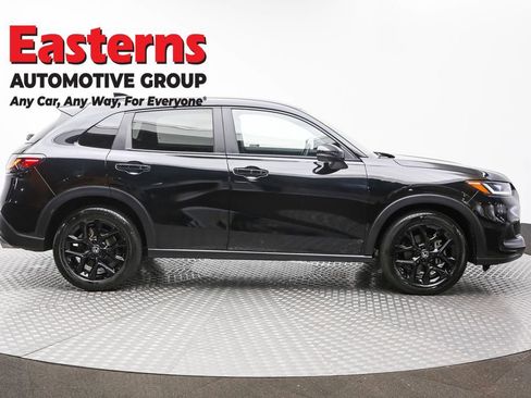 Used 2024 Honda HR-V Sport image 4