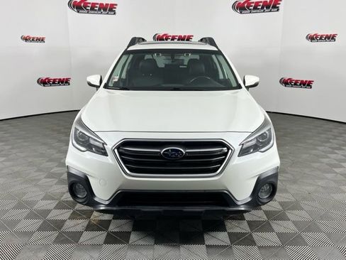 Used 2019 Subaru Outback 2.5i Limited w/ Popular Package #2 image 4