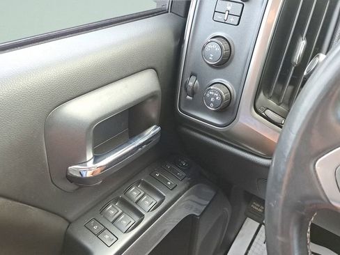 Used 2019 Chevrolet Silverado 1500 LT w/ All Star Edition image 24