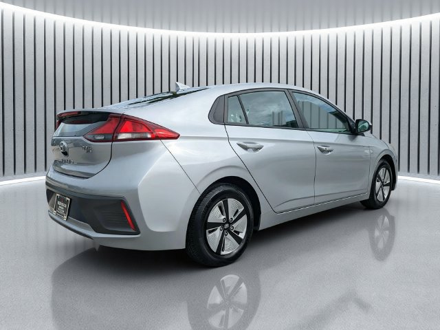 Used 2020 Hyundai Ioniq Blue FWD image 4