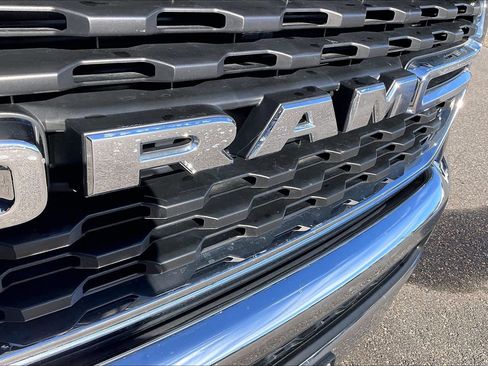 Certified 2022 RAM 1500 Big Horn image 25