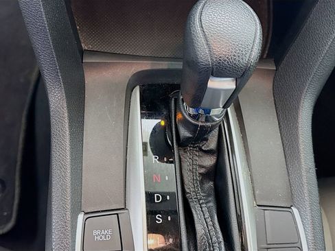Used 2018 Honda Civic EX image 15
