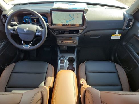New 2025 Ford Bronco Sport Outer Banks w/ Outer Banks Tech Package+ AWD/4WD image 15