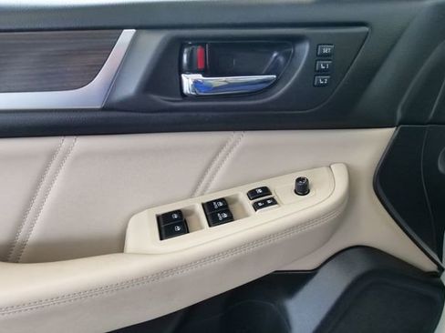 Used 2018 Subaru Legacy 3.6R Limited image 29