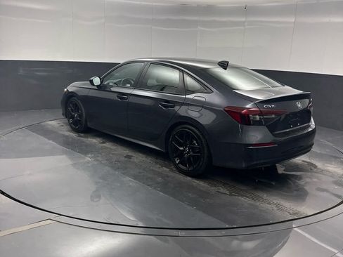 Used 2025 Honda Civic Sport image 33
