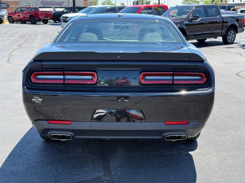 Used 2020 Dodge Challenger GT w/ Blacktop Package AWD/4WD image 7