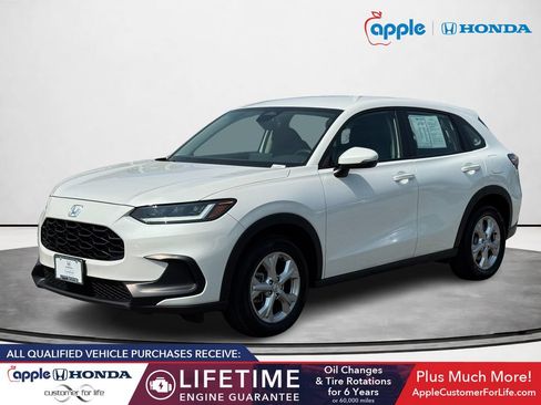 Used 2025 Honda HR-V LX image 5