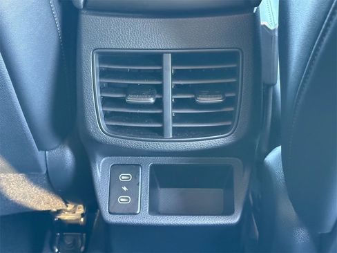 Used 2024 Kia Seltos EX image 14