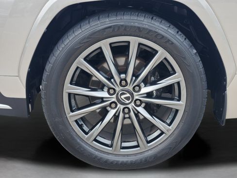 Used 2024 Lexus LX 600 F Sport AWD/4WD image 38