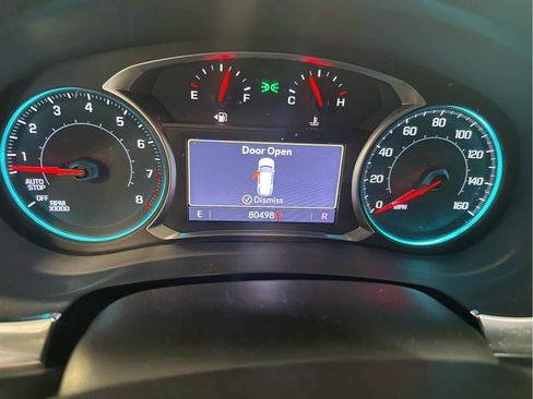 Used 2021 Chevrolet Traverse LT FWD image 10