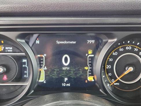 New 2025 Jeep Gladiator Sport image 10