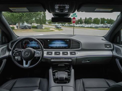 Certified 2021 Mercedes-Benz GLE 450 4MATIC image 17
