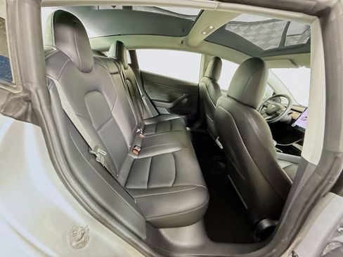 Used 2018 Tesla Model 3 Long Range AWD/4WD image 31