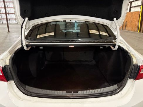 Used 2017 Chevrolet Malibu LS FWD image 8