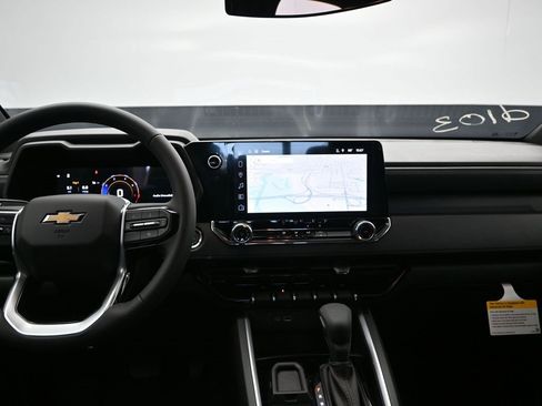 New 2026 Chevrolet Colorado W/T image 19