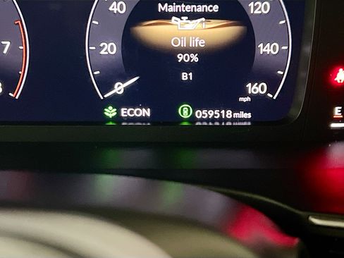 Used 2022 Honda Civic Sport Touring image 8