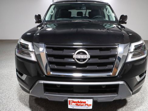 Used 2024 Nissan Armada SL RWD image 4
