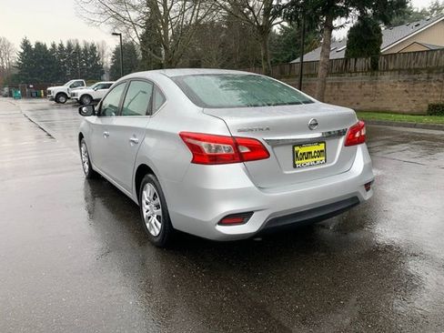 Used 2017 Nissan Sentra S image 3