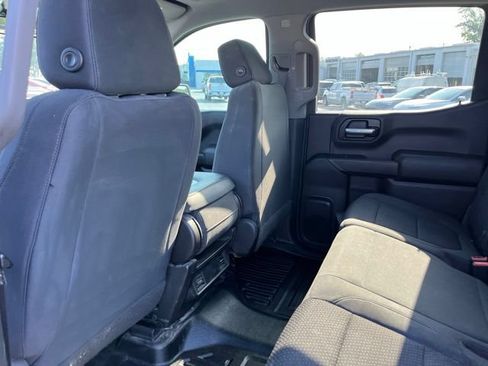 Used 2019 Chevrolet Silverado 1500 W/T w/ Trailering Package AWD/4WD image 11
