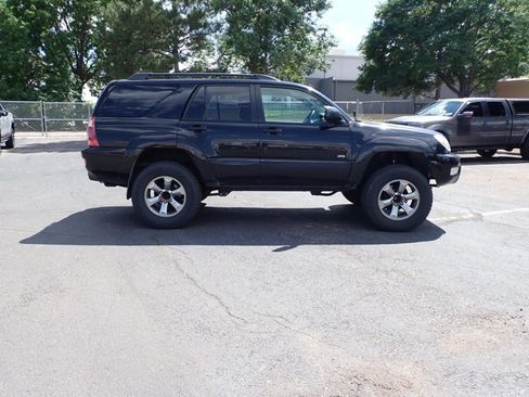 Used 2005 Toyota 4Runner SR5 RWD image 4