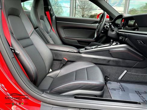 Used 2023 Porsche 911 Carrera S image 8