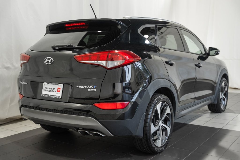 Used 2016 Hyundai Tucson Sport AWD/4WD image 4