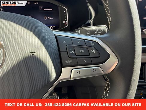 Used 2023 Volkswagen Taos SEL image 19