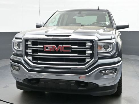 Used 2018 GMC Sierra 1500 SLT w/ SLT Premium Package image 3