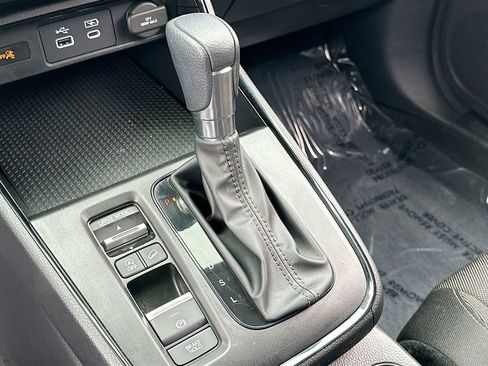 Used 2024 Honda CR-V EX image 16