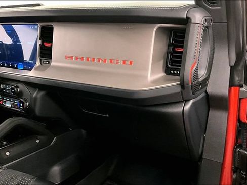 Used 2024 Ford Bronco Raptor AWD/4WD image 18