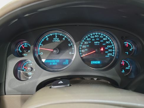 Used 2013 GMC Yukon SLT RWD image 16