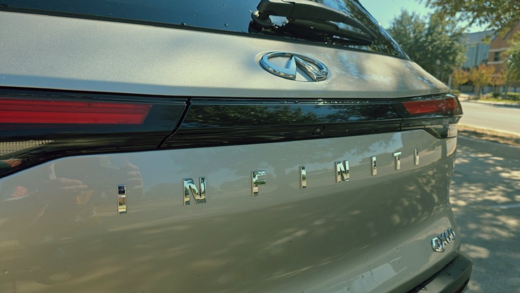Used 2025 INFINITI QX60 Luxe AWD/4WD image 48