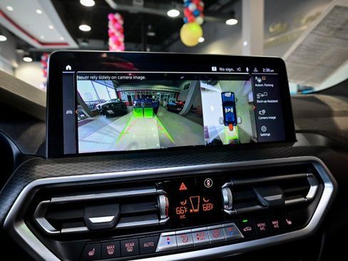 Used 2022 BMW X4 xDrive30i w/ M Sport Package image 38