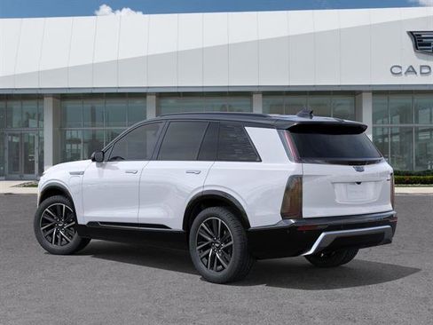 New 2026 Cadillac Vistiq Sport w/ LPO, Floor Liner Package AWD/4WD image 7