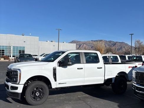 New 2026 Ford F250 XL w/ STX Appearance Package image 32