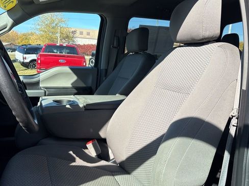 Used 2018 Ford F150 XLT image 3