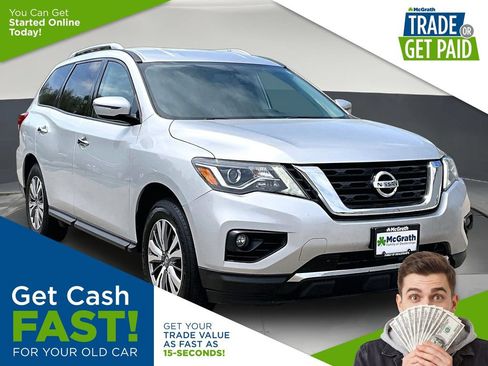 Used 2019 Nissan Pathfinder SV AWD/4WD image 1