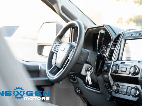 Used 2022 Ford F350 XLT image 43