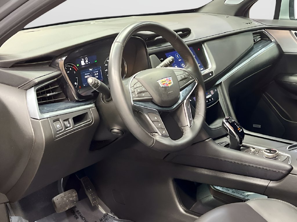 Used 2024 Cadillac XT5 Premium Luxury AWD/4WD image 9
