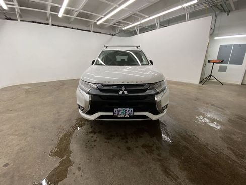Used 2018 Mitsubishi Outlander GT image 9