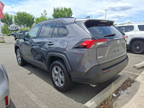 Used 2025 Toyota RAV4 XLE AWD/4WD image 7