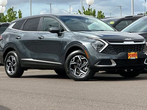 Certified 2024 Kia Sportage LX AWD/4WD image 2