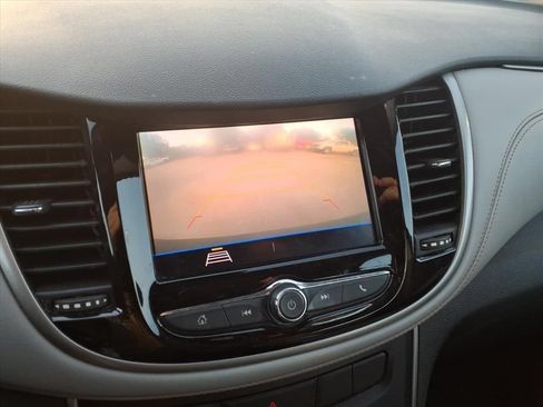 Used 2020 Chevrolet Trax LS FWD image 14