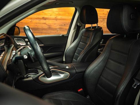 Used 2020 Mercedes-Benz GLS 450 4MATIC image 10
